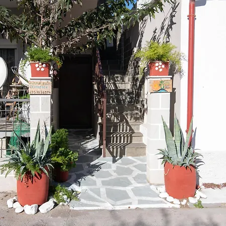 Sunrise - Luxury Beachfront Escape