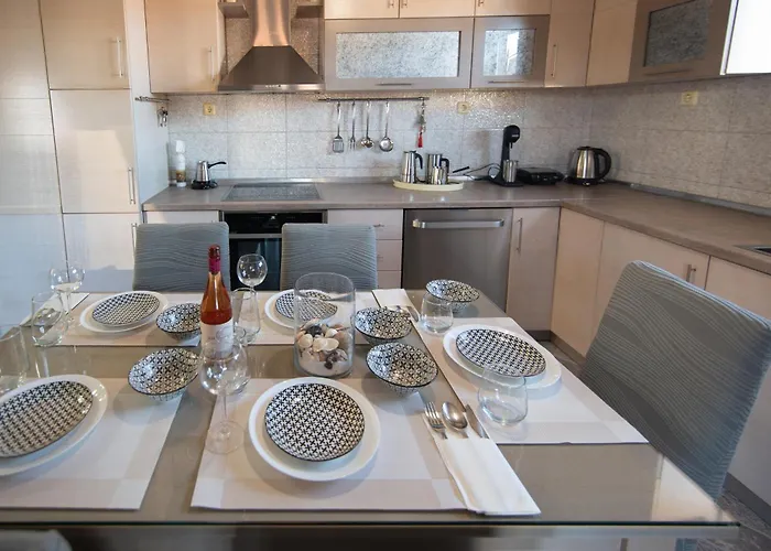 Apartamento Sunrise - Luxury Beachfront Escape