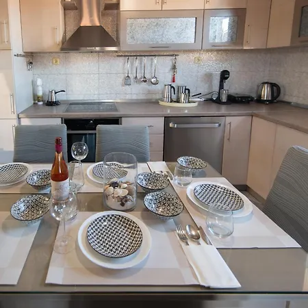 Appartement Sunrise - Luxury Beachfront Escape