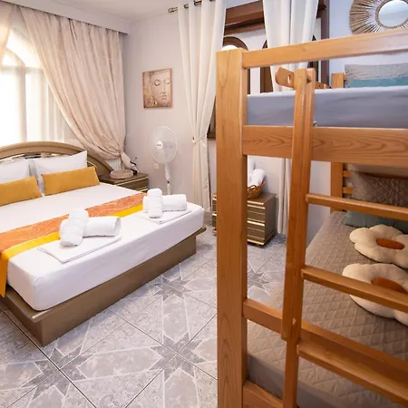 Appartement Sunrise - Luxury Beachfront Escape Olympiada